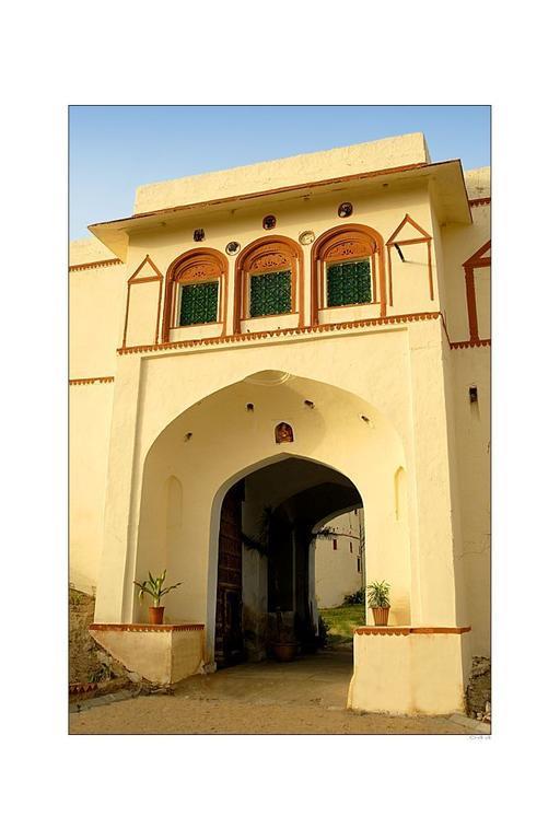 Pachewar Garh Fort Extérieur photo