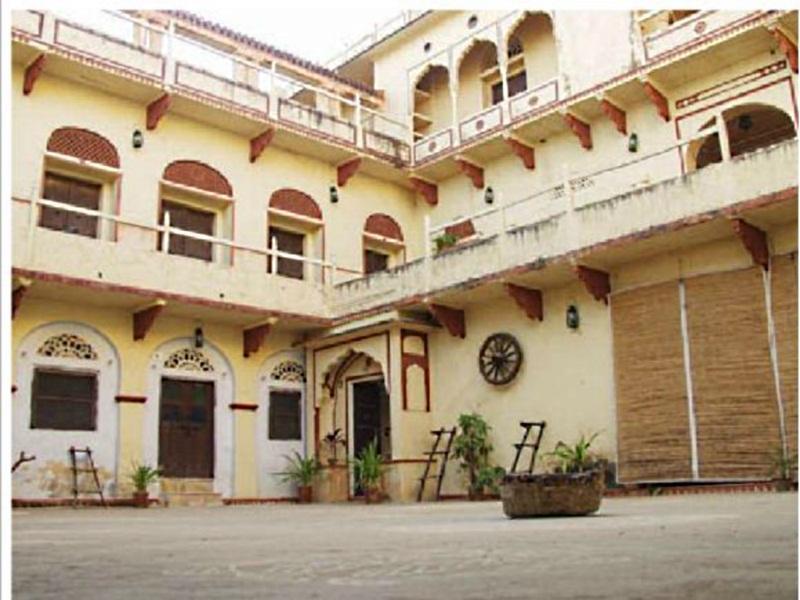 Pachewar Garh Fort Extérieur photo
